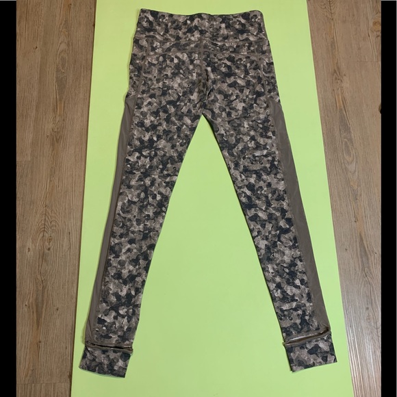 NWT🍀Mono B High Rise Mesh Yoga Pants Stirrup Leggings Active Wear - Picture 6 of 11